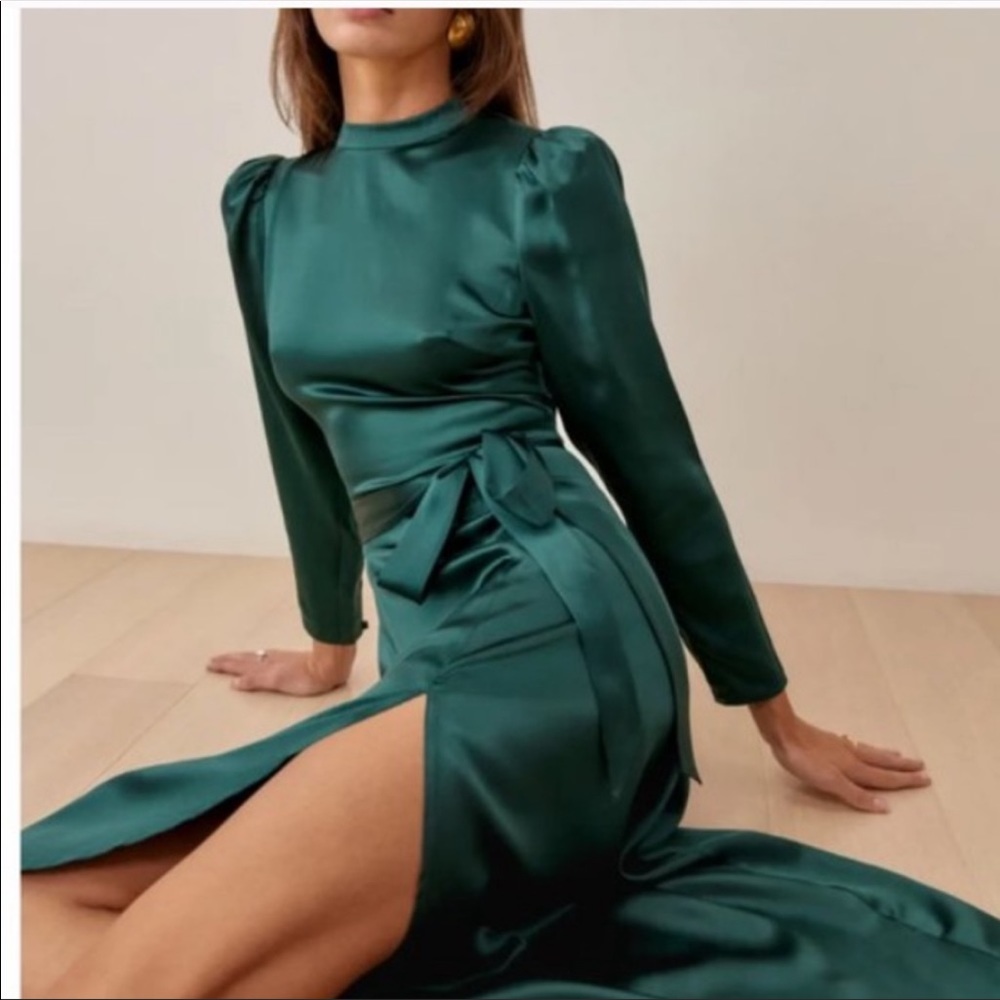Reformation Julius dress size 8 in Emerald